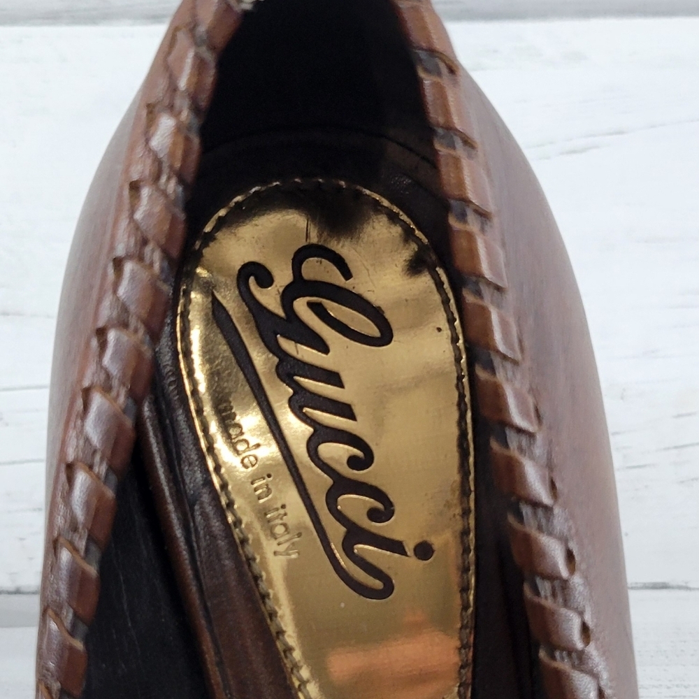 GUCCI Sophia Pump, Leather, Size 38 1/2. - Picture 3 of 12